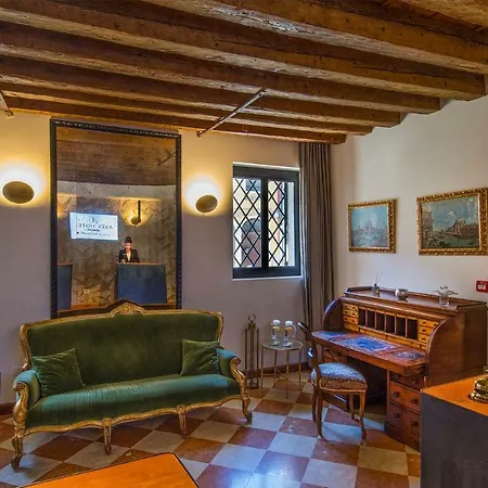 Axel Hotel Venezia - Adults Only-2